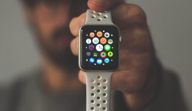 apple-watch-x-ciddi-tasarim-degisiklikleriyle-gelebilir-iste-son-detaylar-Mz8Lg5MX.jpg