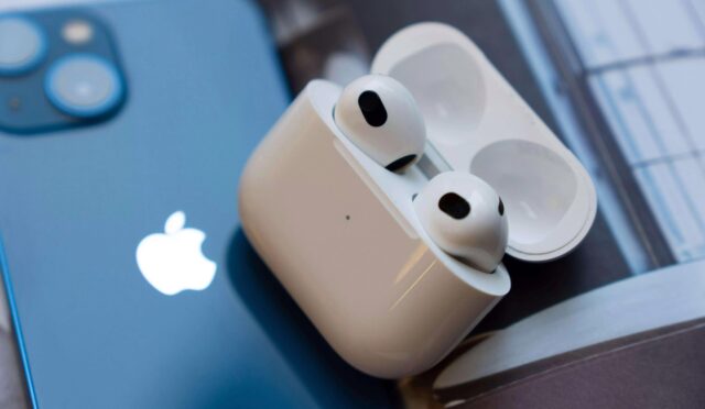 apple-yenilenmis-airpods-satmaya-basladi-iste-model-ve-fiyatlar-tblvCBgZ.jpg