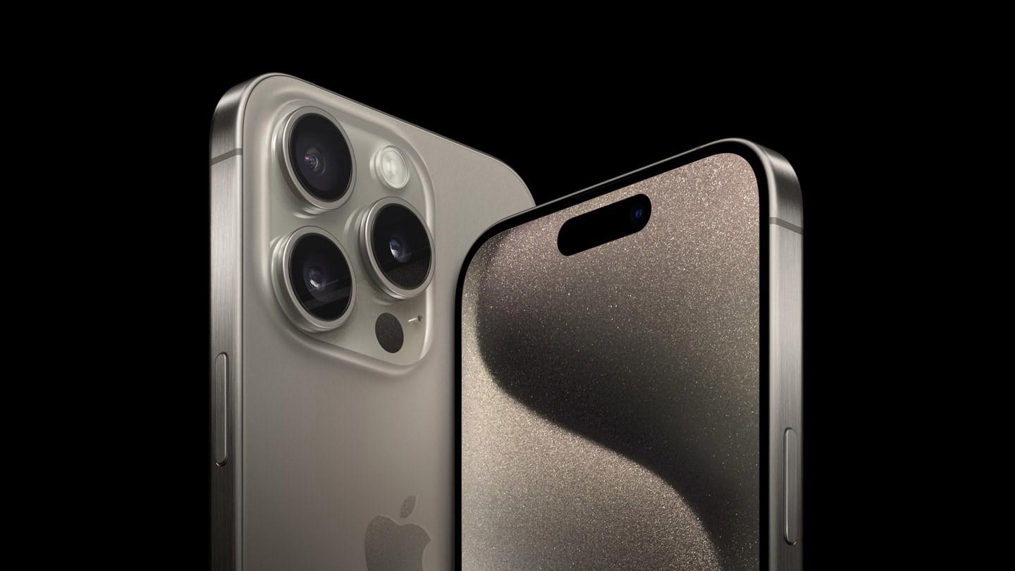 iPhone 15 Pro Max’e yoğun talep: Apple, siparişlere yetişemiyor!