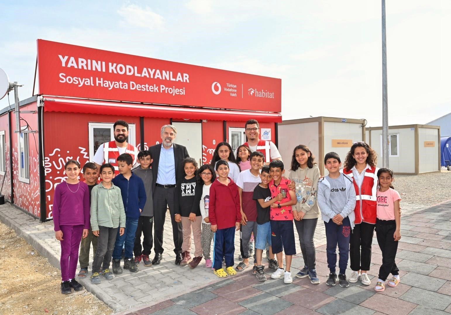 Vodafone Türkiye’nin deprem bölgesindeki teknoloji sınıfı sayısı 4’e yükseldi