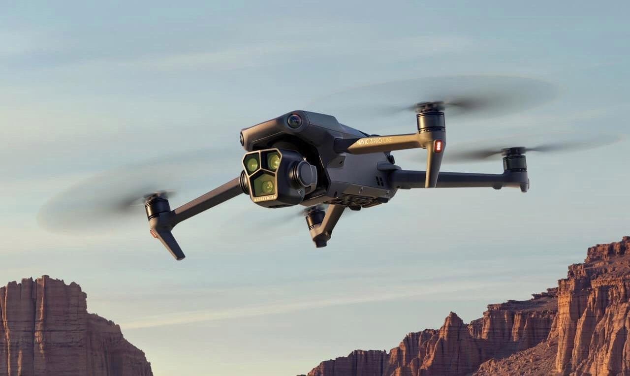 Drone tavsiyesi için en iyi drone modelleri & markaları (2023)