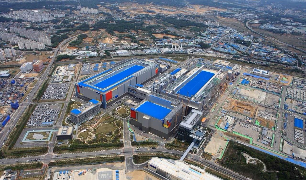 Samsung, yeni ekipmanlarla birlikte üretim kapasitesini artırıyor