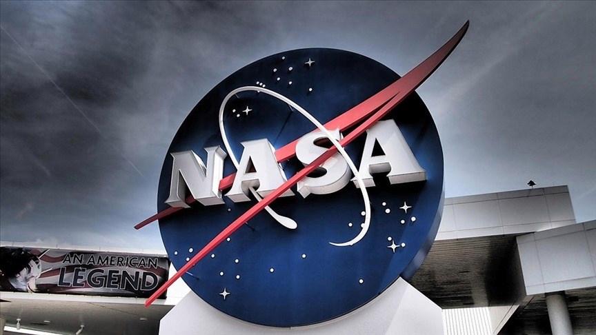 NASA, asteroit Bennu numune kabının sıkışan kapağı sonunda açtı