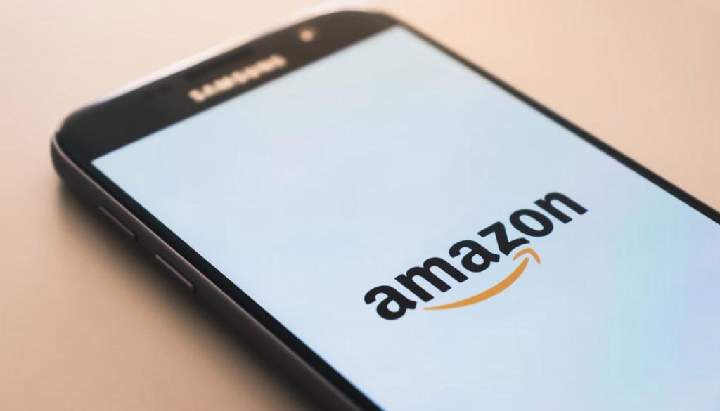 Amazon fiyatları manipüle etmekle suçlanıyor