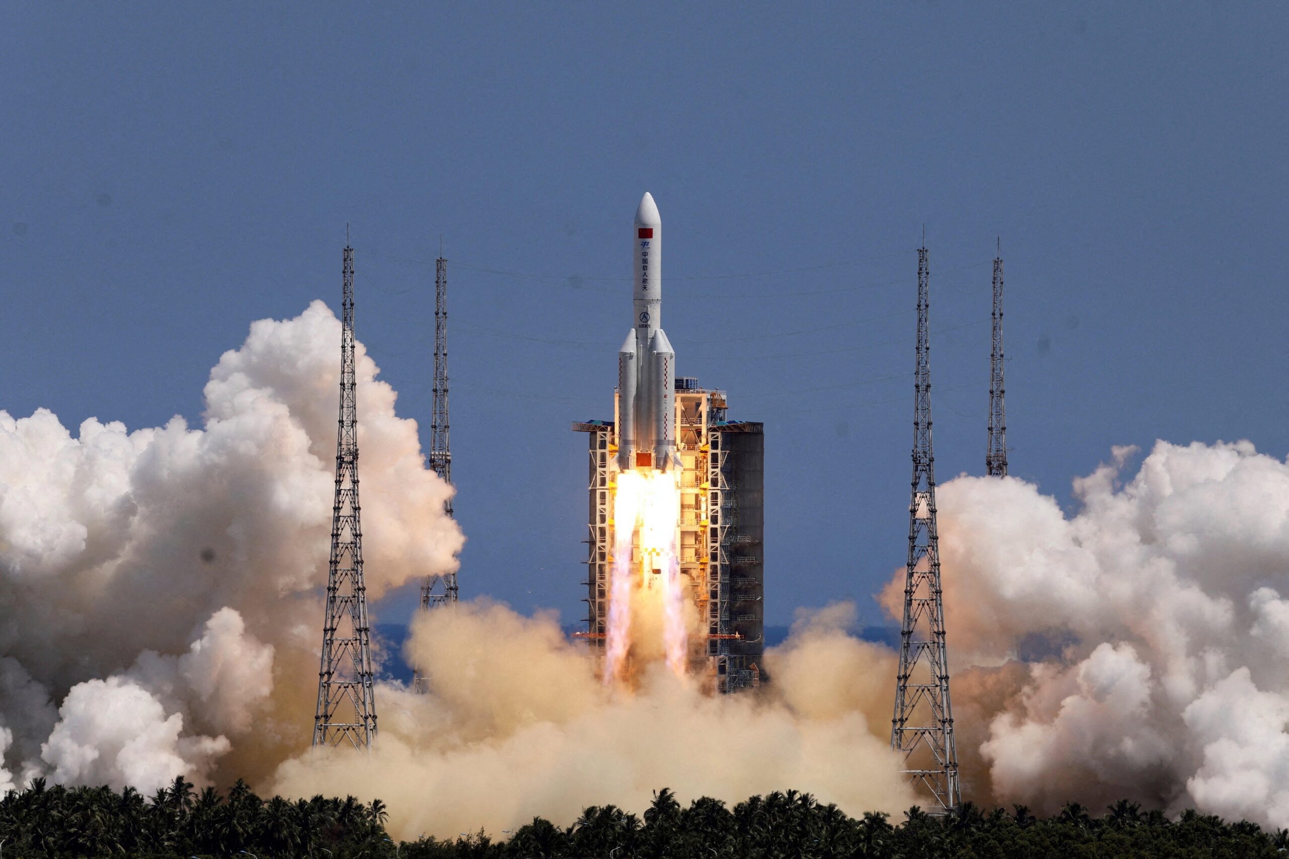 Çin, 2024’te uzaya 100 fırlatış yapmayı planlıyor