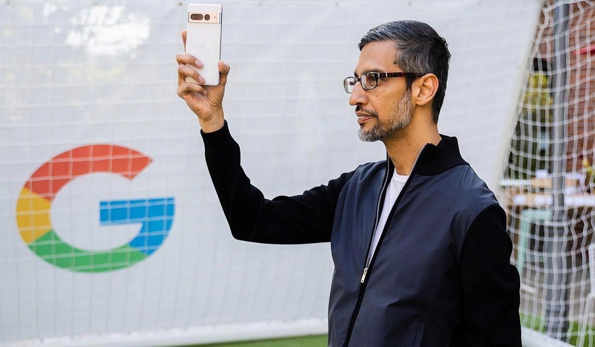 Google CEO’su aynı anda 20 akıllı telefon kullandığını açıkladı