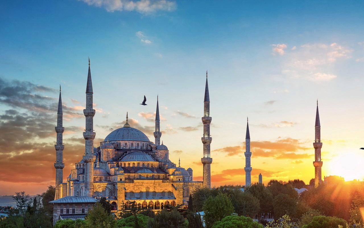 Türk Telekom, Turkcell ve Vodafone’dan Ramazan’a özel hediye internet fırsatı!