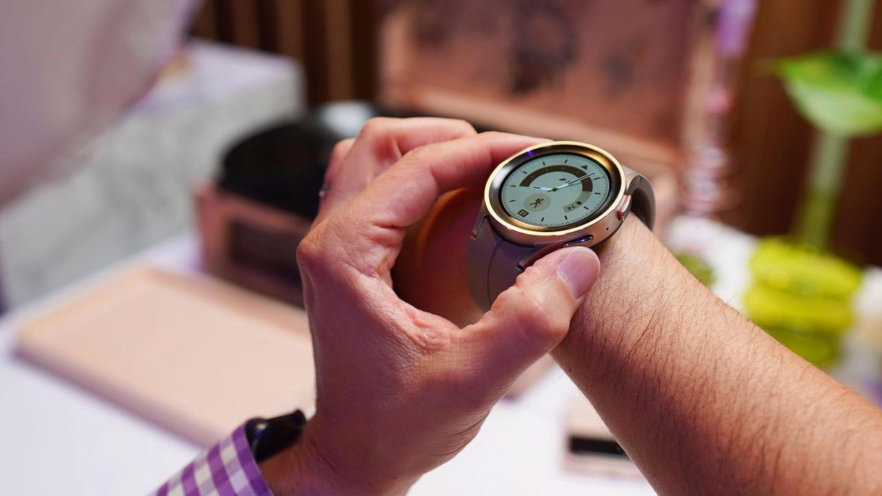 Samsung Galaxy Watch 7 Pro kolunuza sığmayacak