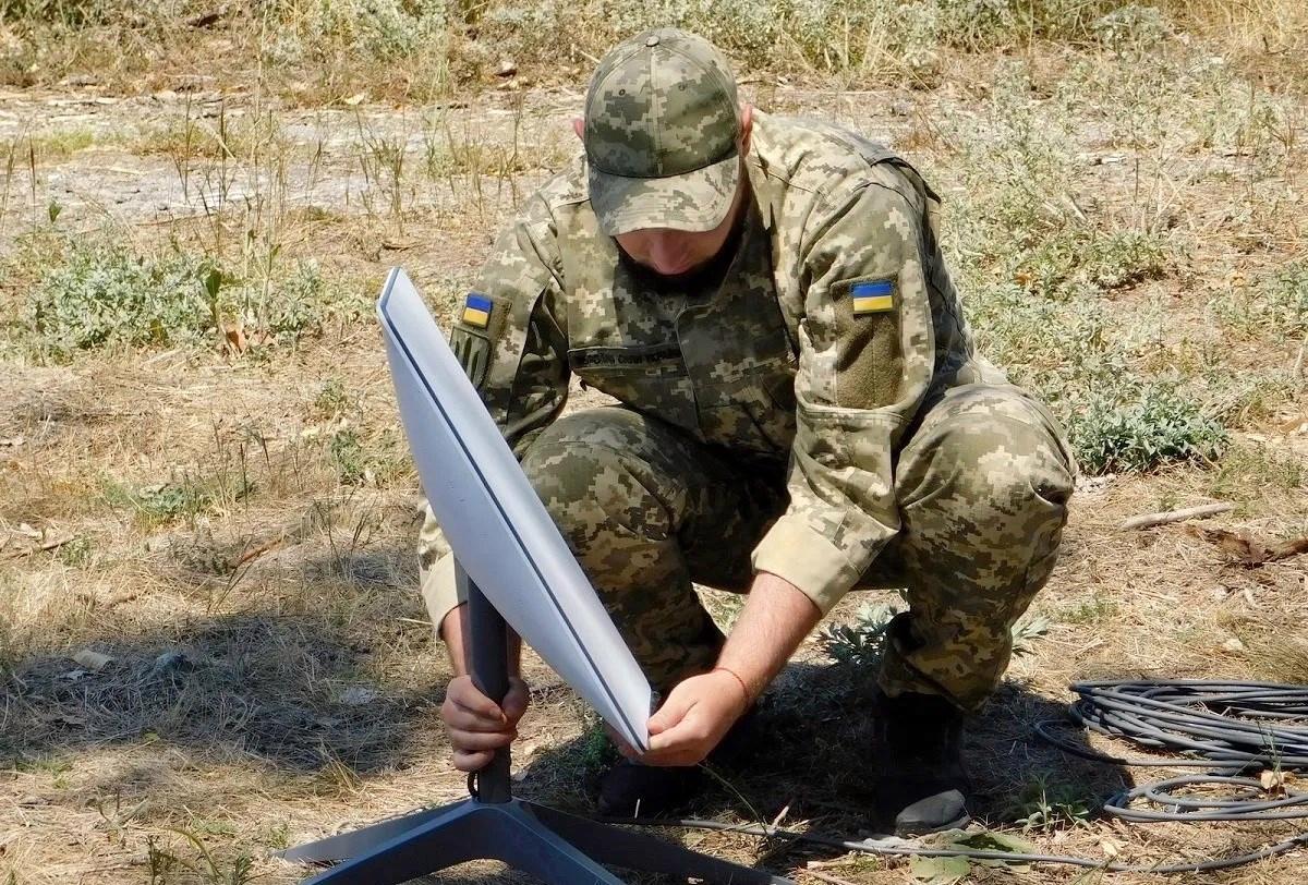 Rusya ve Ukrayna savaşında Starlink cephesi