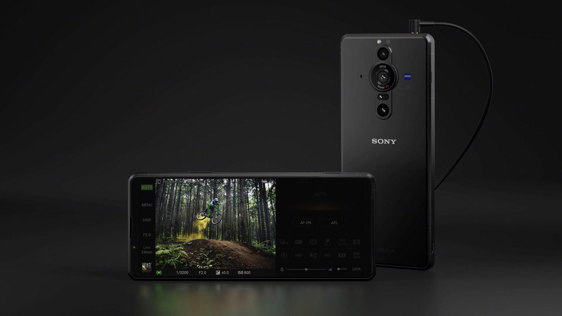 Sony Xperia Pro-C geliyor: Kompakt gövde ve dahası
