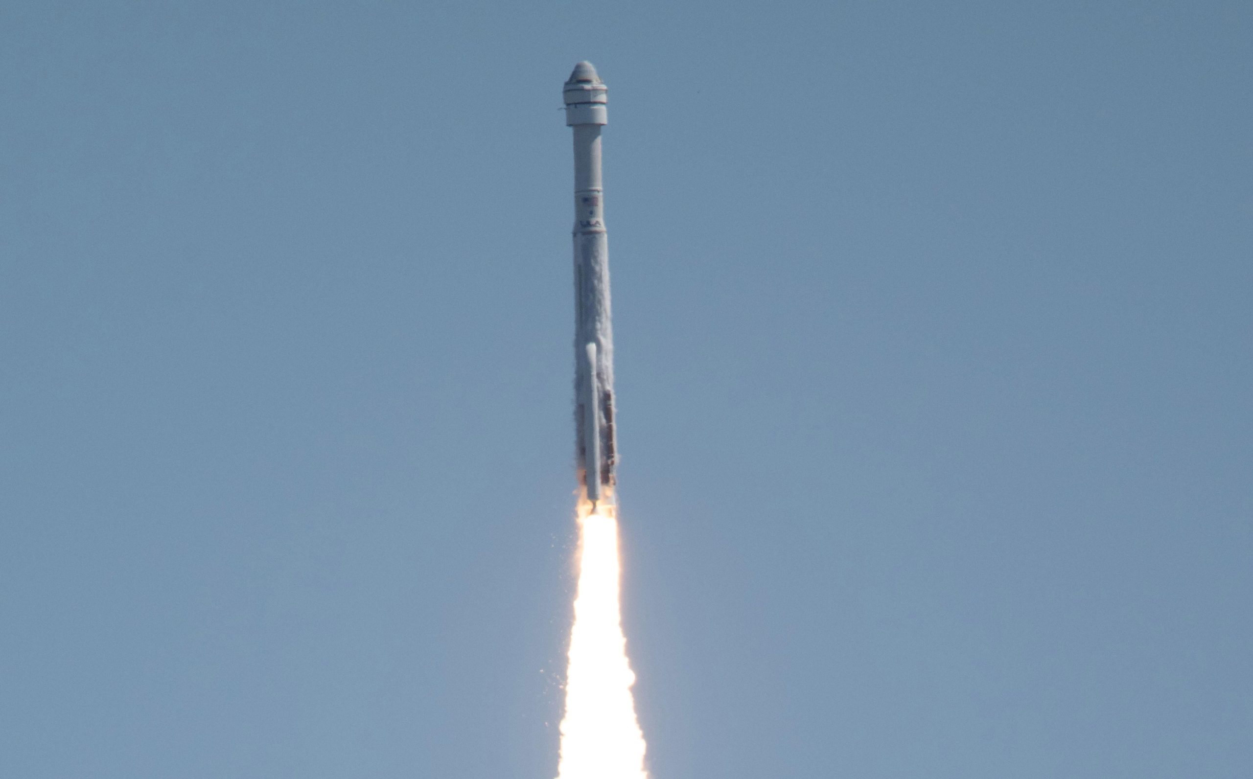 Boeing’in ilk mürettebatlı Starliner başarıyla ISS’e doğru fırlatıldı