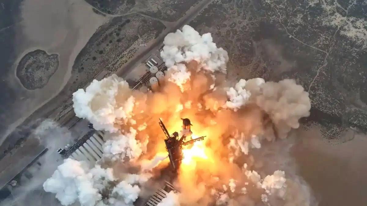 SpaceX, tarihin en büyük roketi Starship’i dördüncü kez fırlattı: İşte tüm detaylar