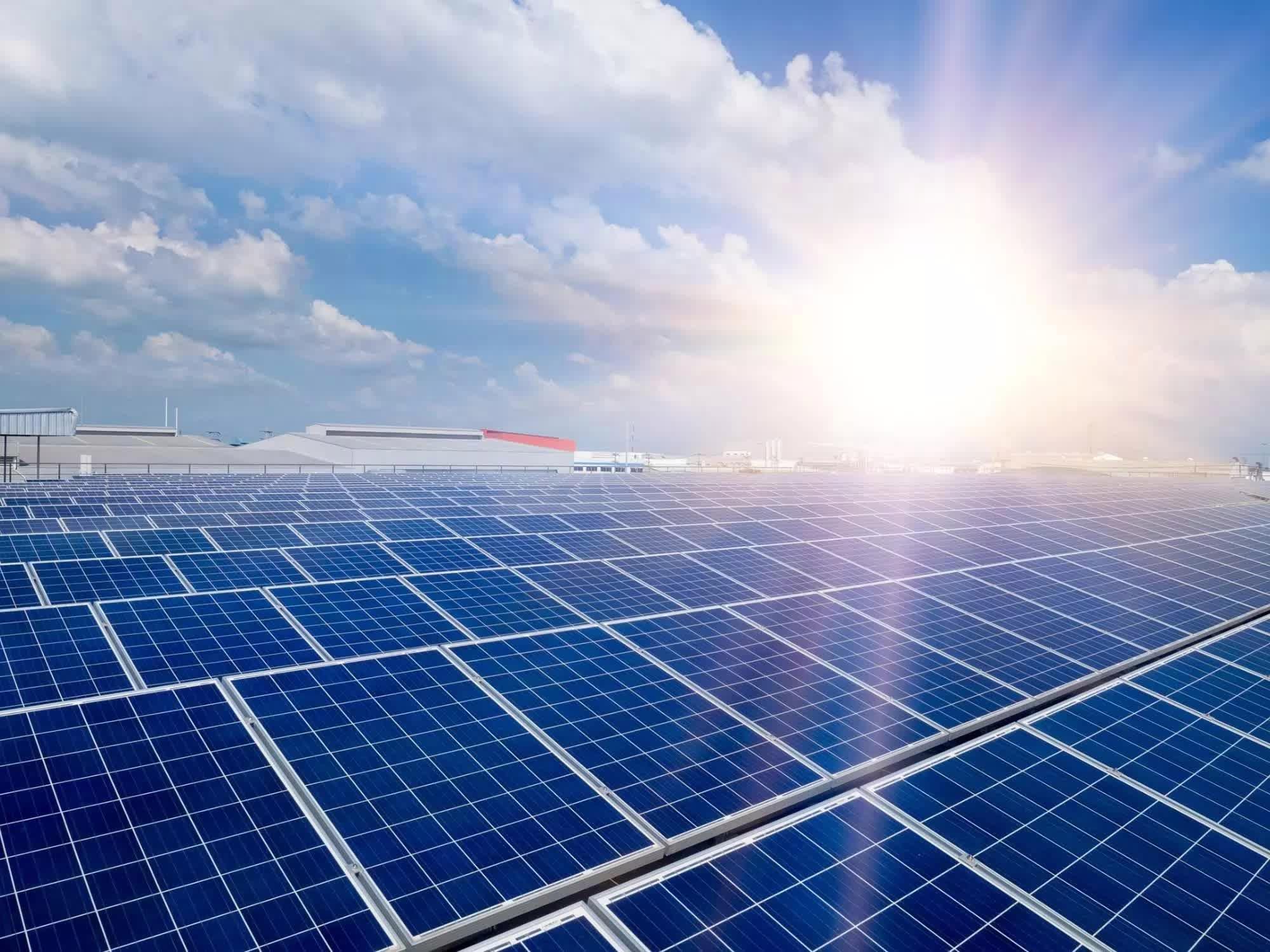 Yeni ışık toplama sistemi güneş enerjisinde devrim yaratıyor