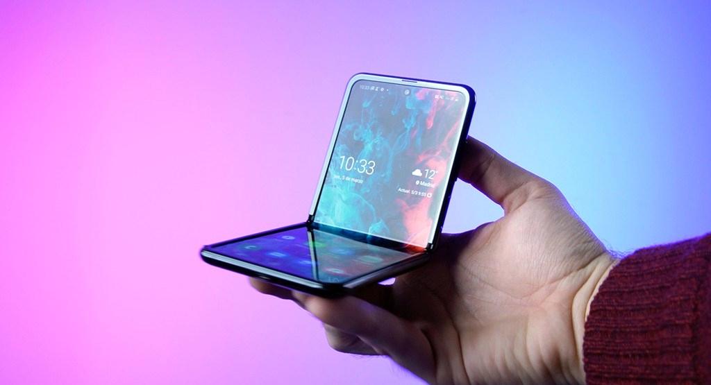 Xiaomi Mix Flip’in gerçek görüntüsü orta çıktı! İşte tasarımı